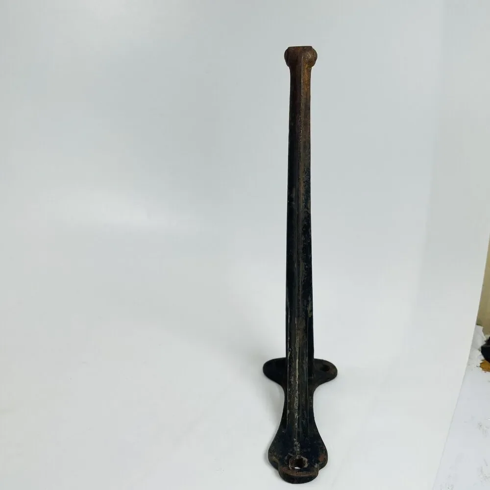 Rustic Cast Iron Tack Hook Wall Mount Equestrian Stable Barn Hanger VTG 9.25